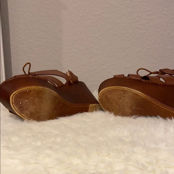 Steve Madden Limmoo wedge heels - Picture 3 of 4